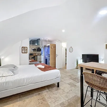 Beaumont Sauna Et Balneo Beaumont (Puy-de-Dome)