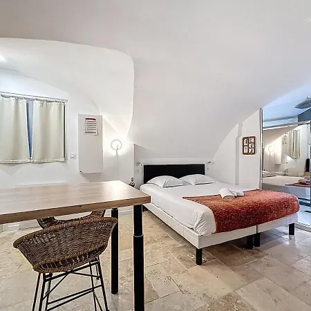 Beaumont Sauna Et Balneo Daire Beaumont (Puy-de-Dome)